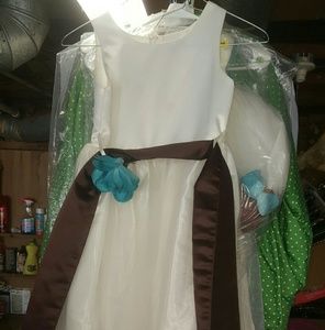 Size 6 flower girl dress